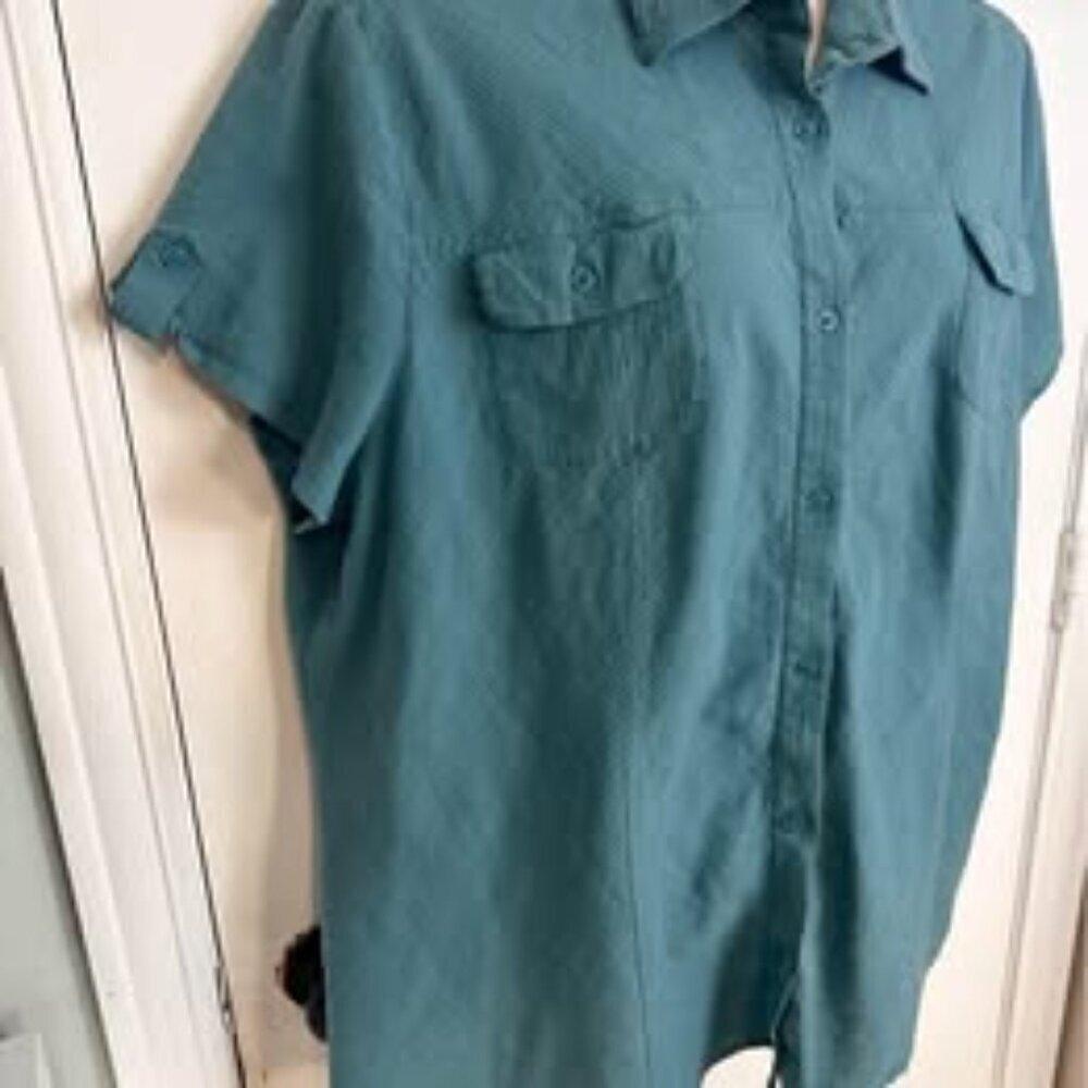 Croft & Barrow Teal Utility Button-Up Shirt – Lightweight, Everyday Casual #0775 - Picture 2 of 7